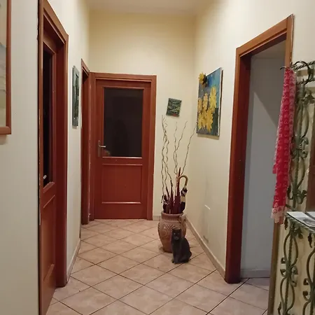 Luna 2 Apartment *