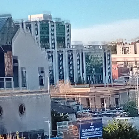 Luna 2 Naples